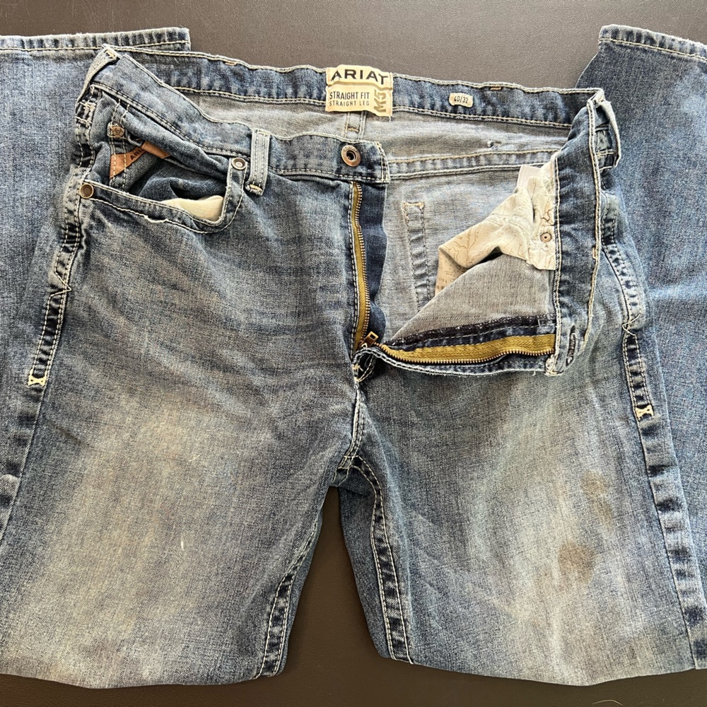 Ariat Men’s 40x32 Straight Leg Western Jeans Light Wash 10042208 M5